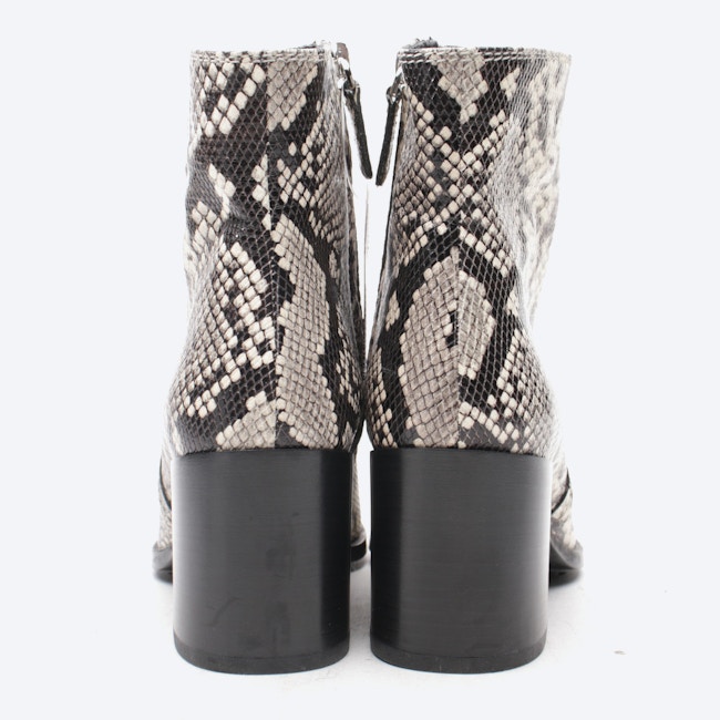 Image 3 of Ankle Boots EUR 36 Beige in color White | Vite EnVogue