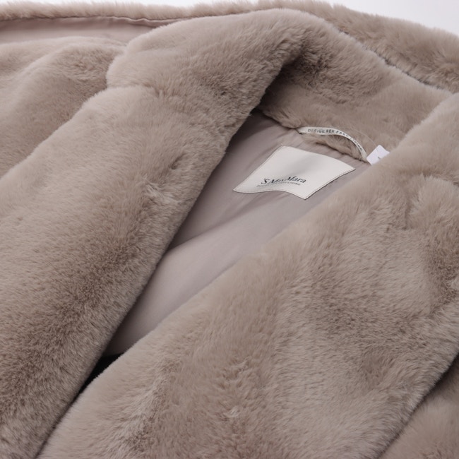 Image 3 of Winter Coat 40 Beige in color White | Vite EnVogue