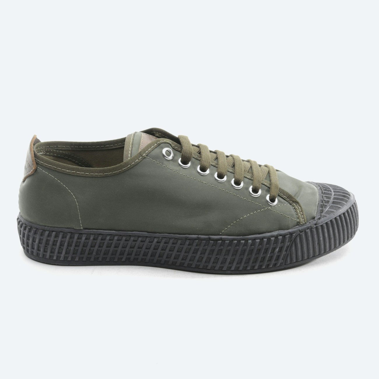 Bild 1 von Sneaker EUR 41 Olivgrün in Farbe Grün | Vite EnVogue