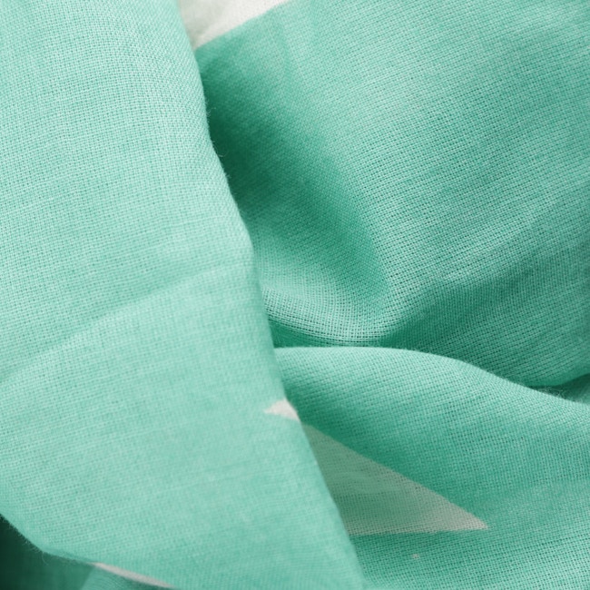 Image 2 of Scarf Lightgreen in color Green | Vite EnVogue