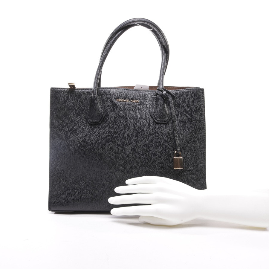 Image 4 of Handbag Black in color Black | Vite EnVogue