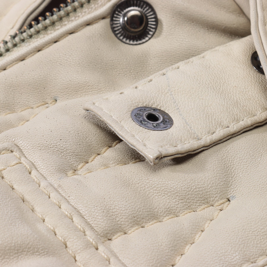Image 4 of LeatherJacket S Beige in color White | Vite EnVogue