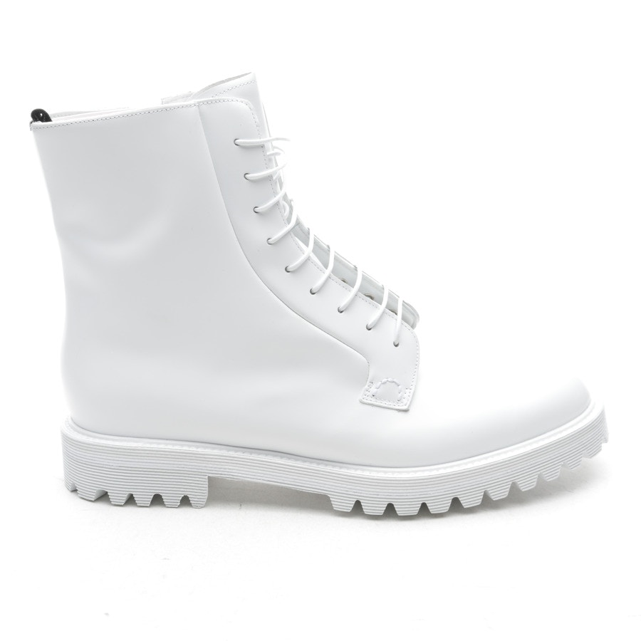 Image 1 of Ankle Boots EUR 39.5 White in color White | Vite EnVogue