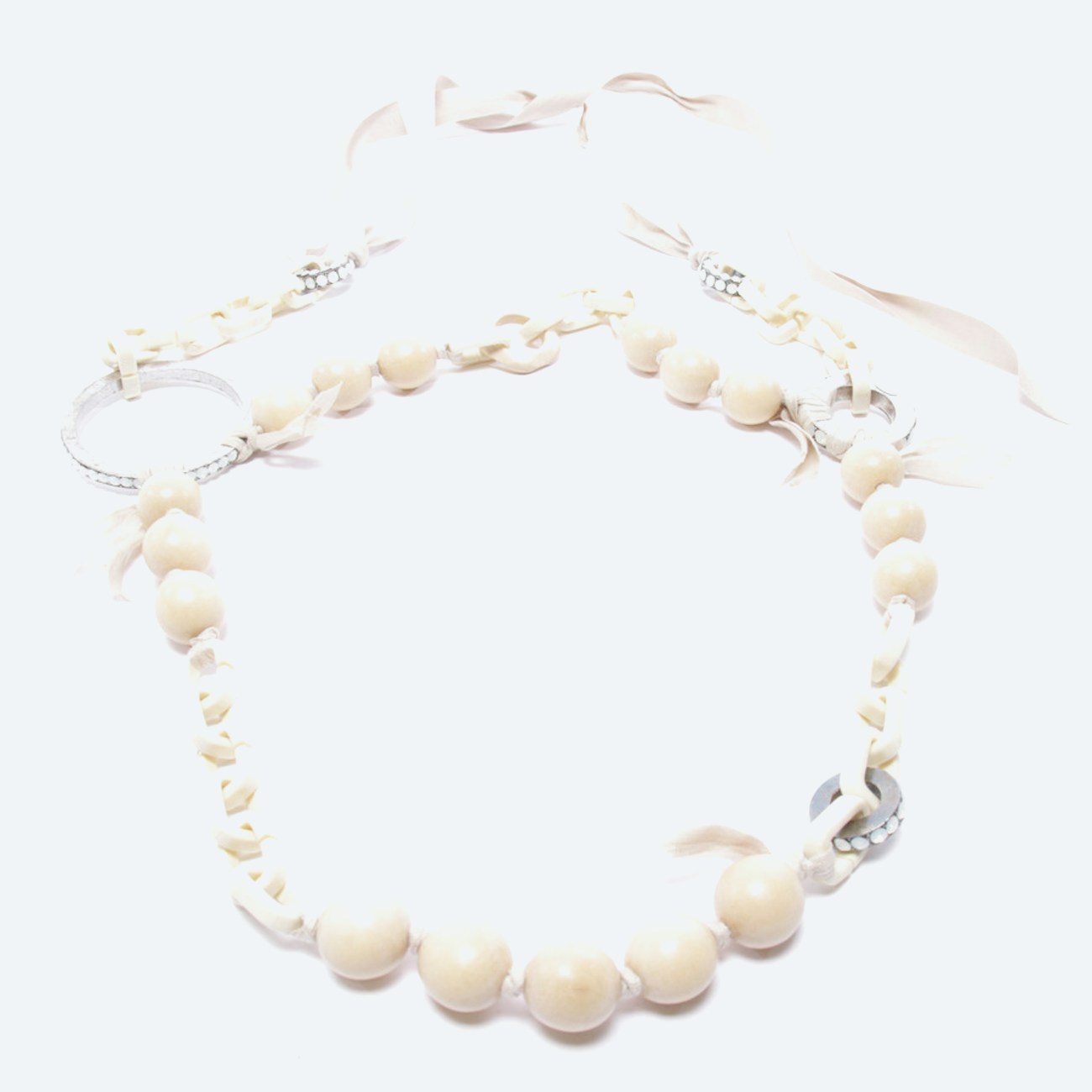 Image 1 of Necklace Beige in color White | Vite EnVogue