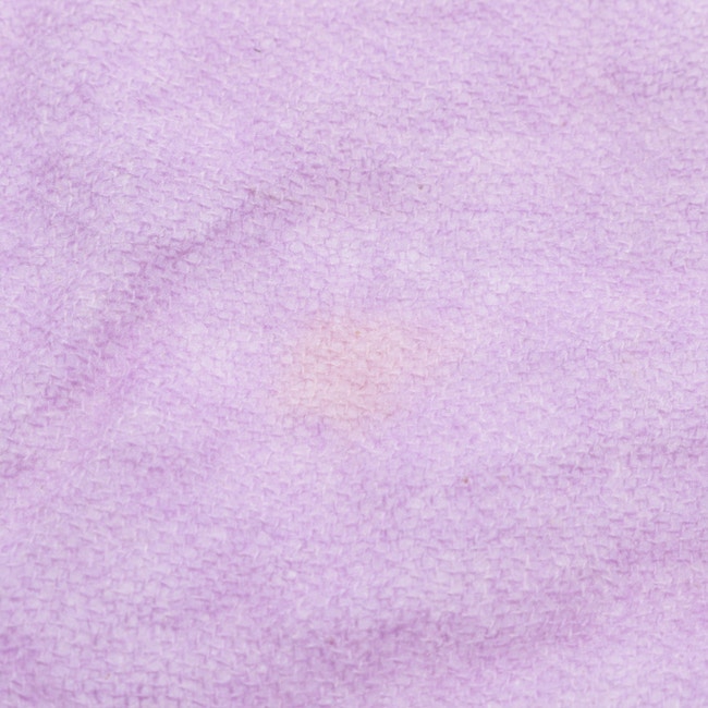 Image 3 of Cashmere Shawl Lavender in color Purple | Vite EnVogue