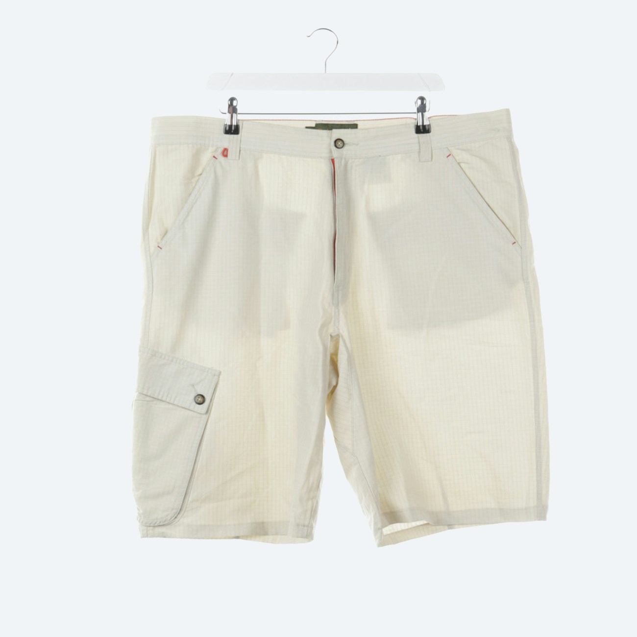 Image 1 of Shorts 40 Beige in color White | Vite EnVogue