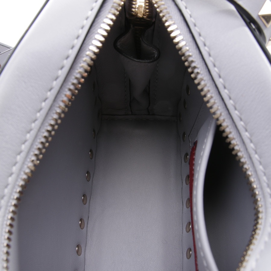 Image 5 of Crossbody Bag Lightgray in color Gray | Vite EnVogue