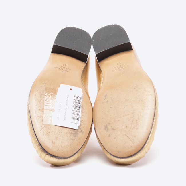 Image 4 of Rockstud Loafers EUR 37 Gold in color Metallic | Vite EnVogue