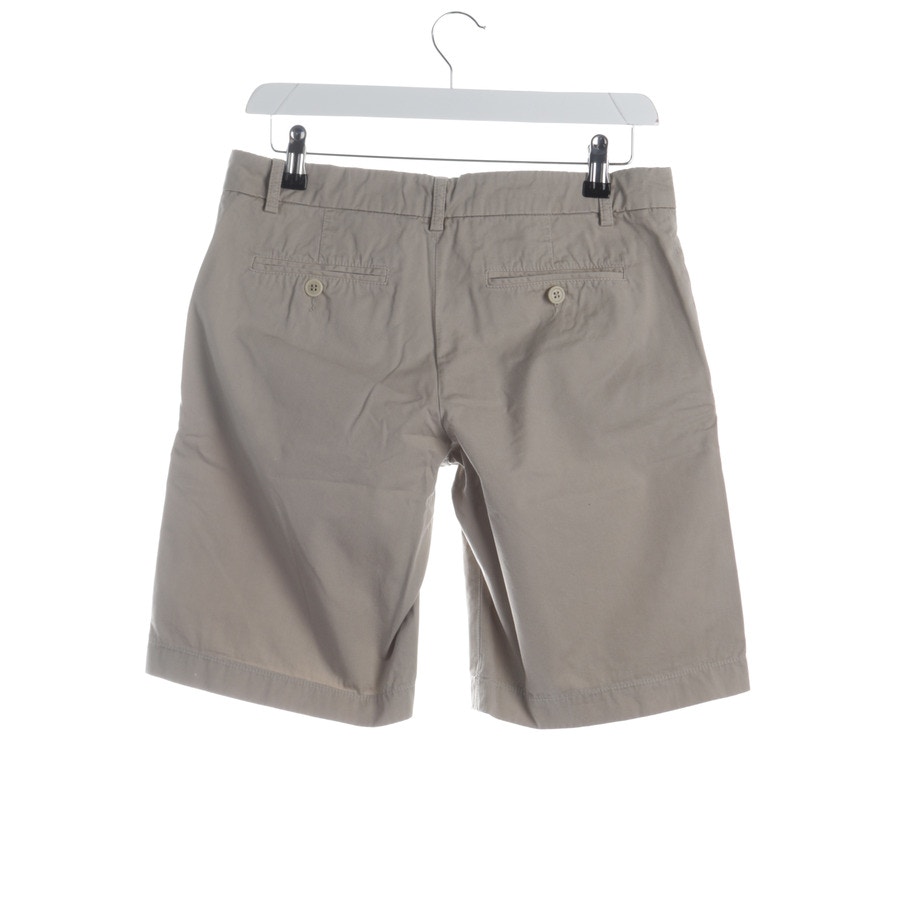 Image 2 of Shorts 34 Beige in color White | Vite EnVogue