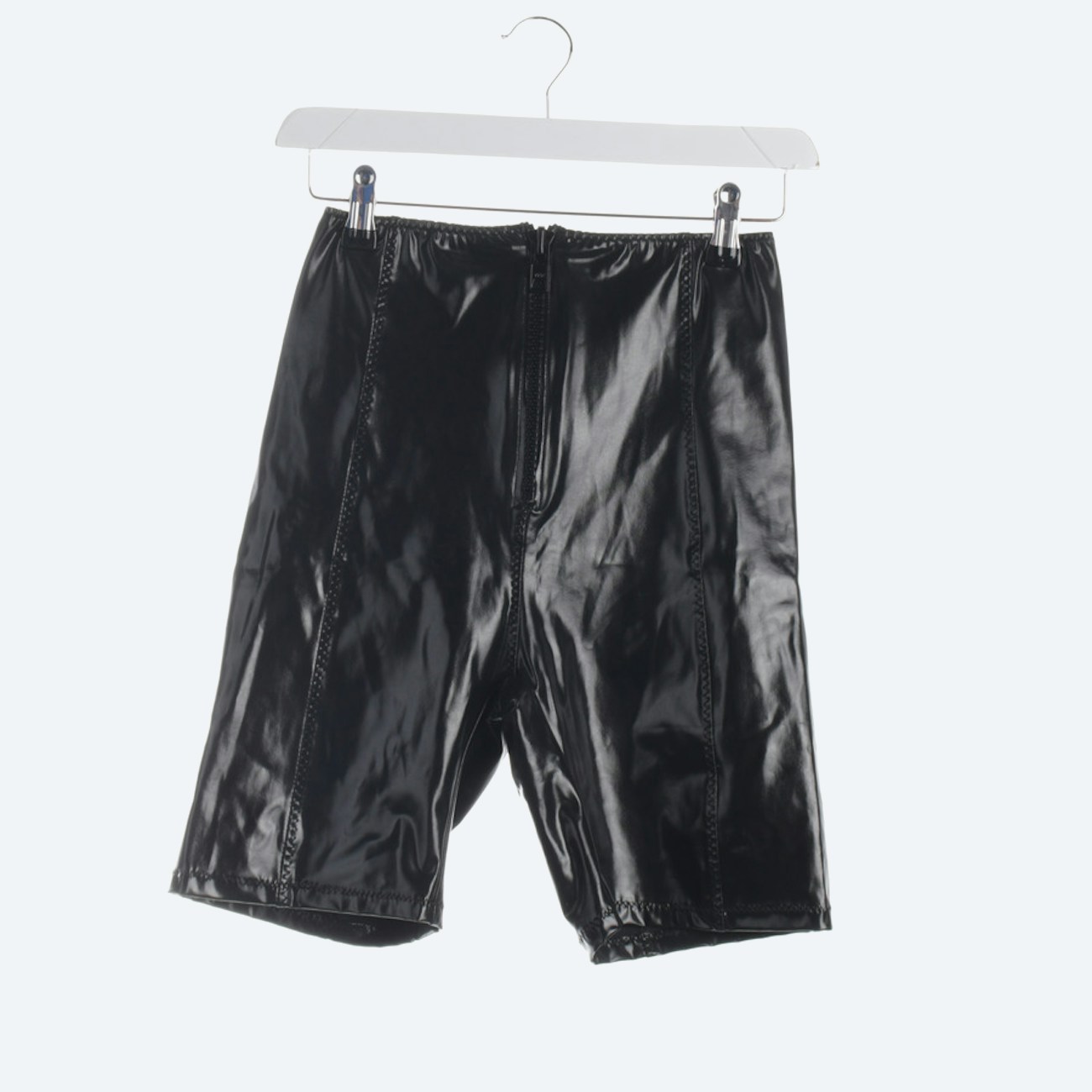 Bild 1 von Shorts 32 Schwarz in Farbe Schwarz | Vite EnVogue