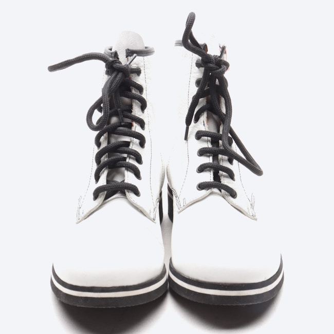 Bild 2 von Stiefeletten EUR 37 Weiß in Farbe Weiß | Vite EnVogue