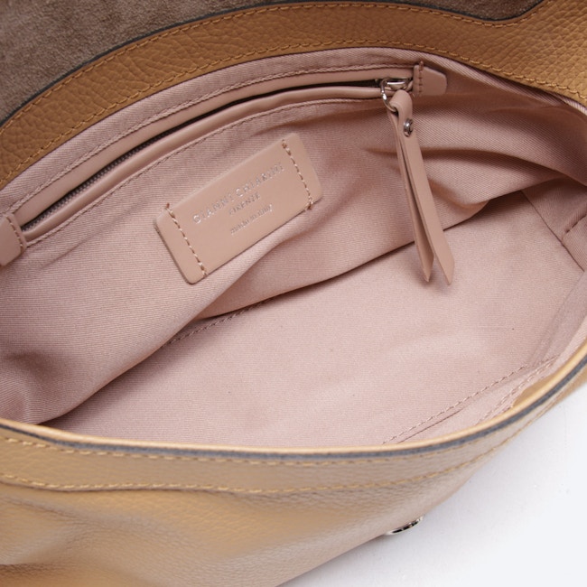 Image 3 of Crossbody Bag Camel in color Brown | Vite EnVogue
