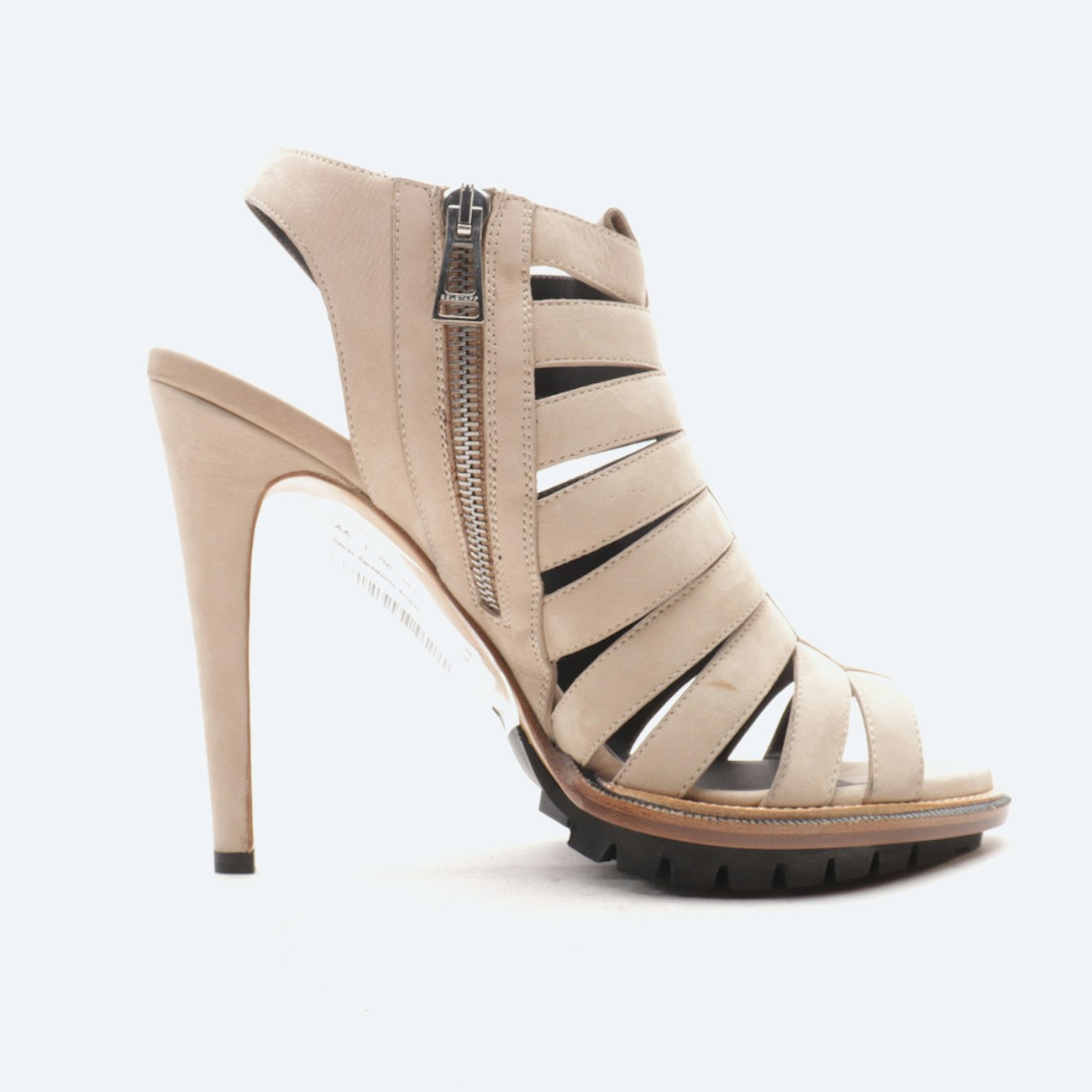 Image 1 of Heeled Sandals EUR 40 Beige in color White | Vite EnVogue
