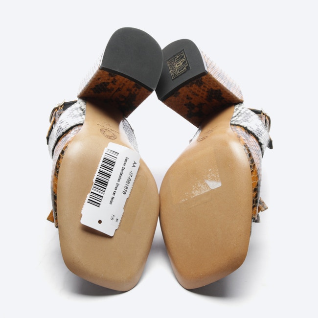 Image 4 of Heeled Sandals EUR38 Brown in color Brown | Vite EnVogue