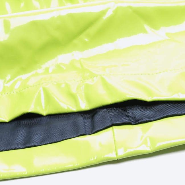 Image 4 of Skirt 34 Neon Green in color Green | Vite EnVogue