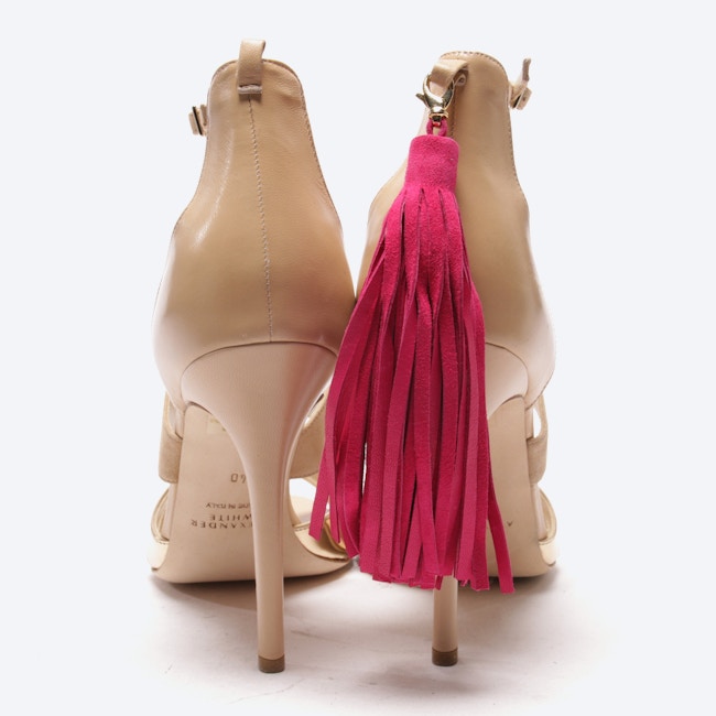 Image 3 of Heeled Sandals EUR 40 Cream in color Brown | Vite EnVogue