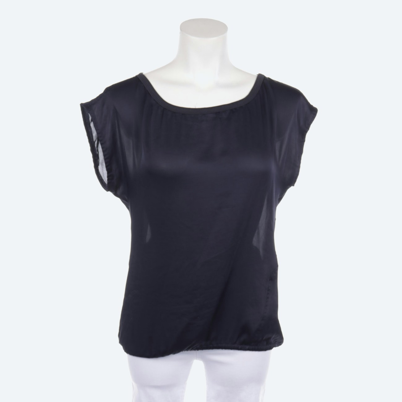 Image 1 of T-Shirt 34 Darkblue in color Blue | Vite EnVogue