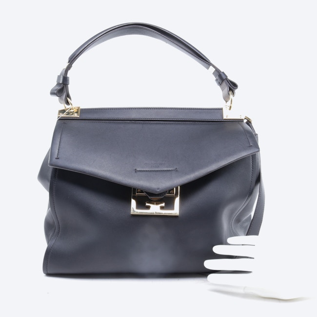 Image 4 of Mystic Medium Handbag Black in color Black | Vite EnVogue
