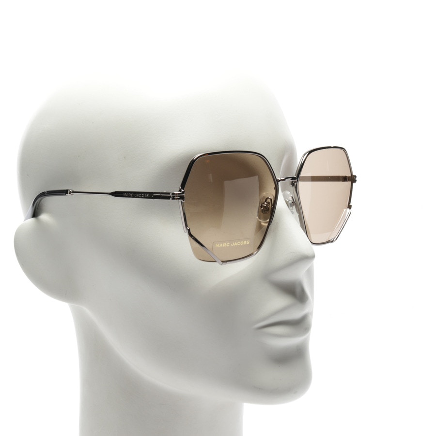 Image 2 of 1005 Sunglasses Silver in color Metallic | Vite EnVogue