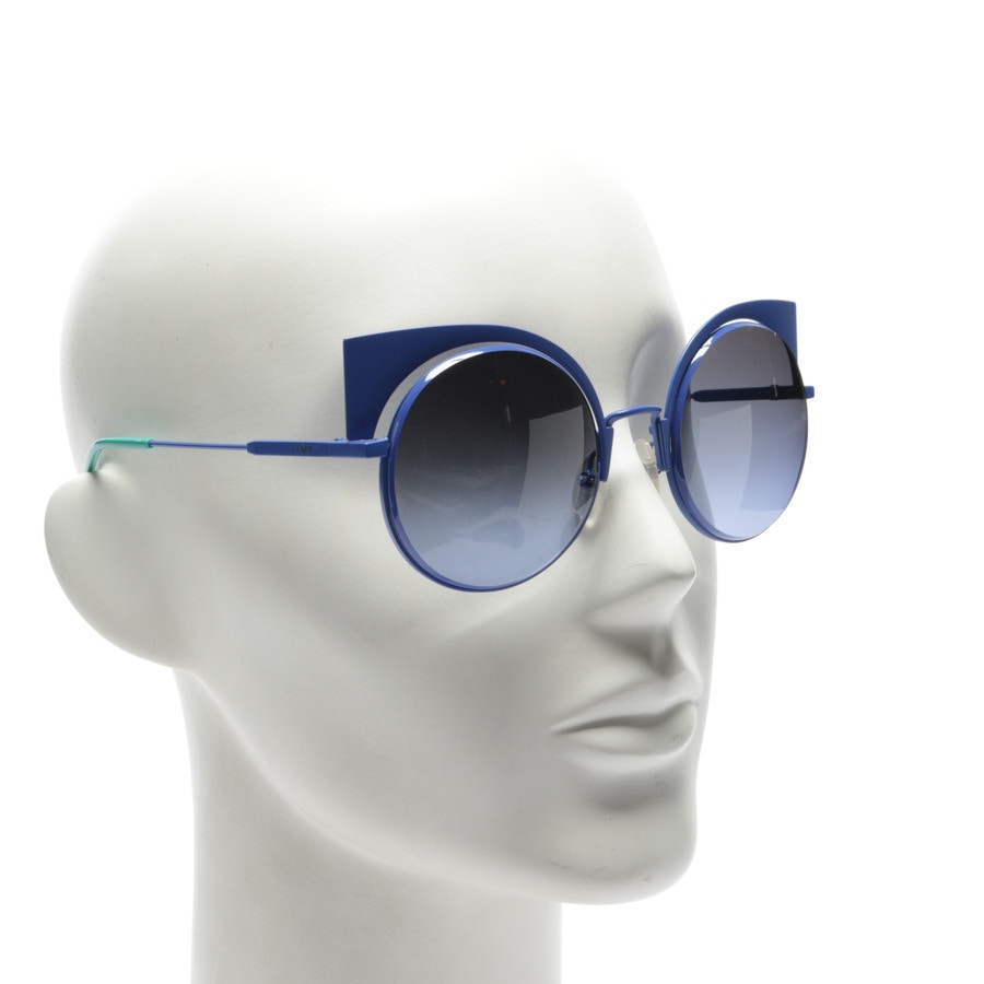 Image 2 of FF0177 Sunglasses Royalblue in color Blue | Vite EnVogue