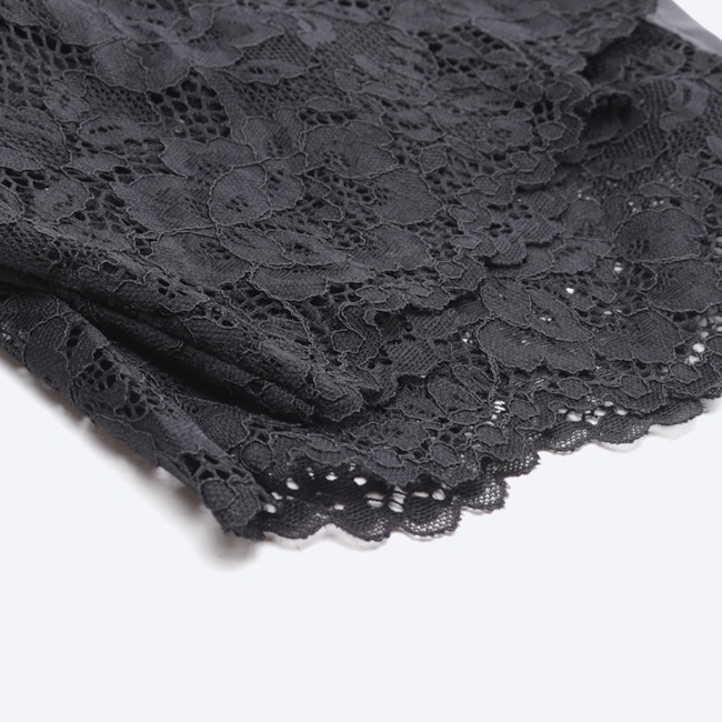 Image 3 of Shorts W27 Black in color Black | Vite EnVogue