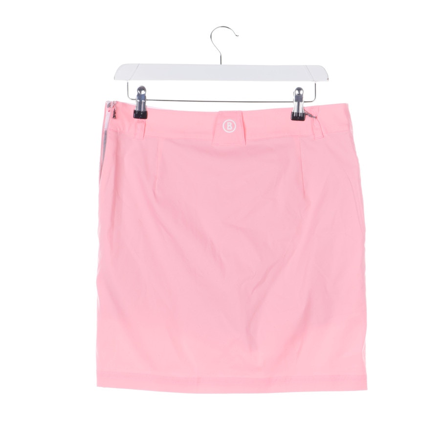 Image 2 of Shorts S Pink in color Pink | Vite EnVogue