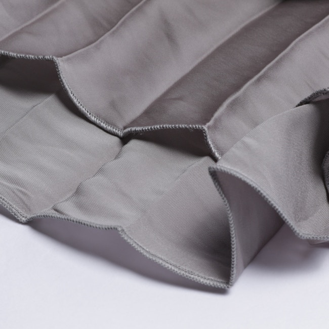 Image 4 of Skirt 34 Gray in color Gray | Vite EnVogue