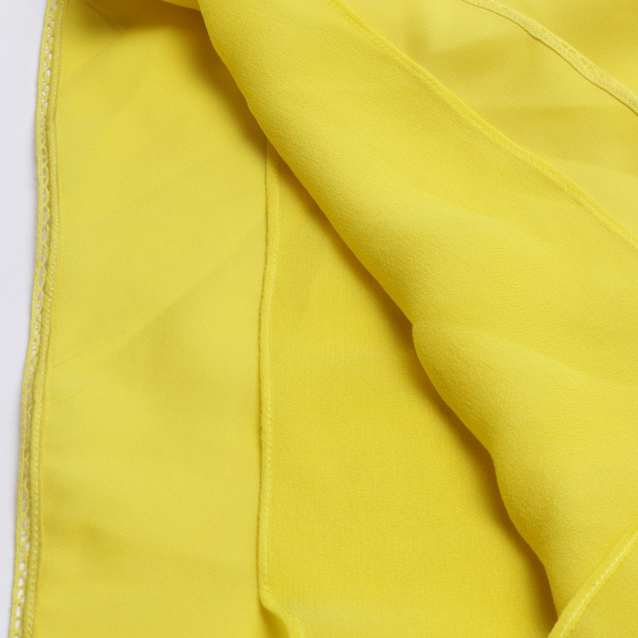 Image 5 of Silk Dress 32 Yellow in color Yellow | Vite EnVogue