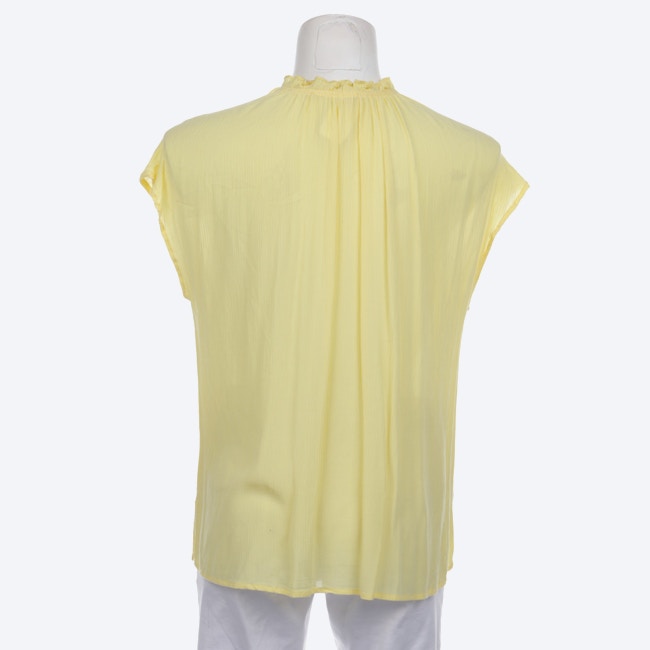 Image 2 of Shirt M Pastel yellow in color Yellow | Vite EnVogue