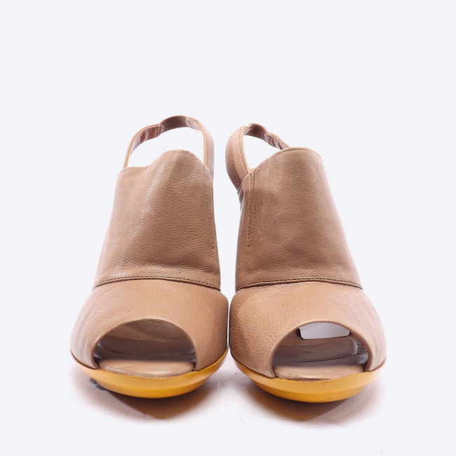 Image 2 of Heeled Sandals EUR 38.5 Tan in color Brown | Vite EnVogue
