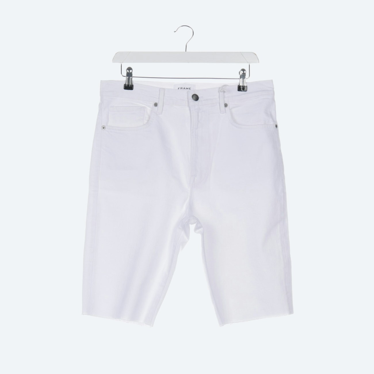 Image 1 of Shorts W31 White in color White | Vite EnVogue
