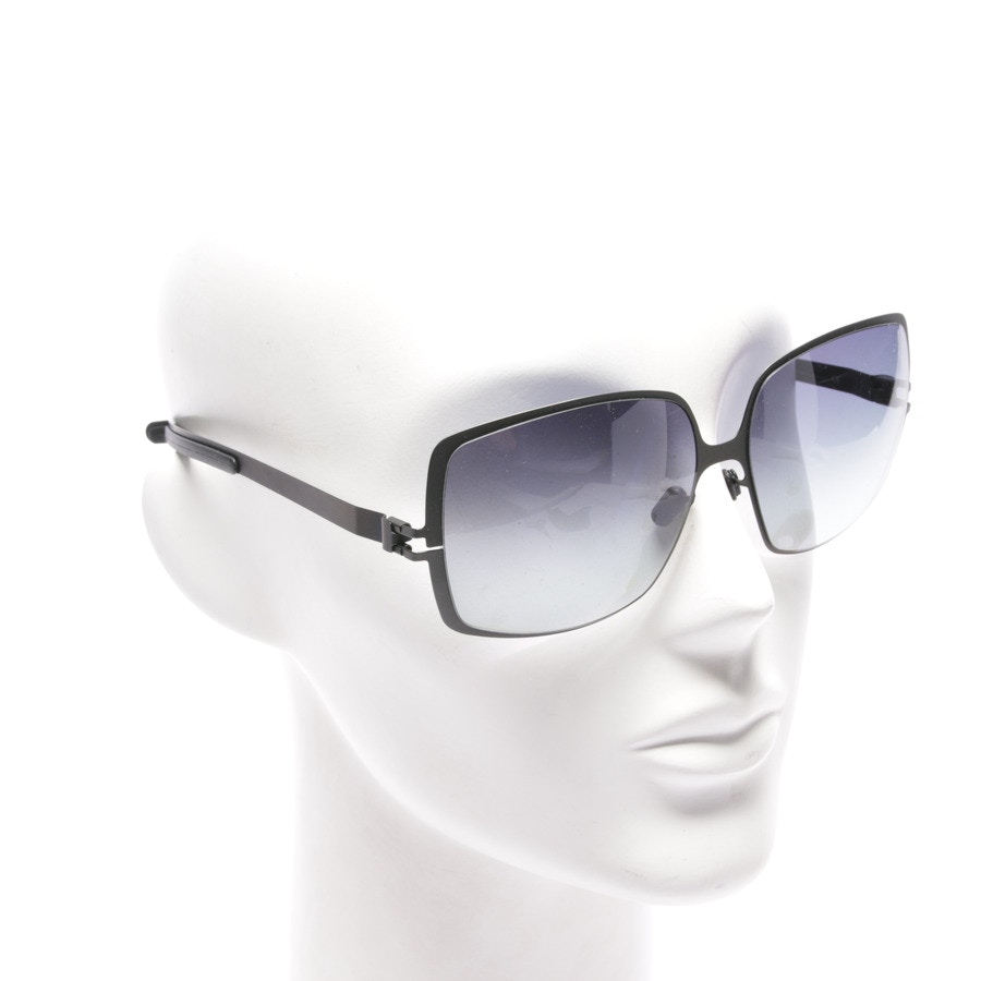 Image 2 of PENELOPE Sunglasses Black in color Black | Vite EnVogue