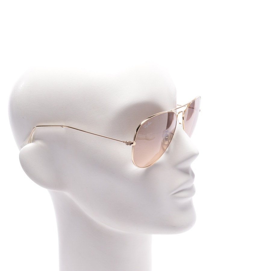 Image 2 of Aviator Sunglasses Metallic in color Metallic | Vite EnVogue