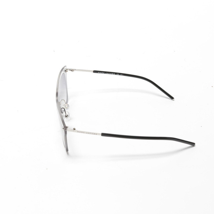 Image 3 of MARC 25/S Sunglasses Lightgray in color Gray | Vite EnVogue
