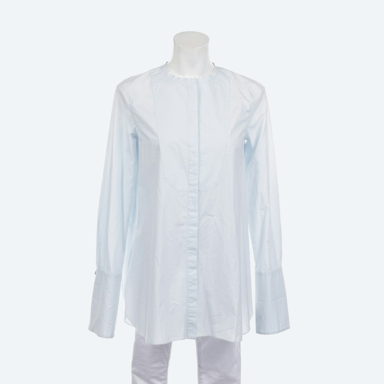 Image 1 of Shirt 32 Lightblue in color Blue | Vite EnVogue