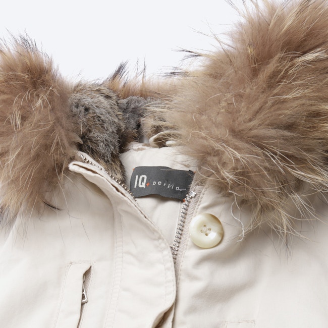 Image 4 of Winter Jacket 32 Beige in color White | Vite EnVogue