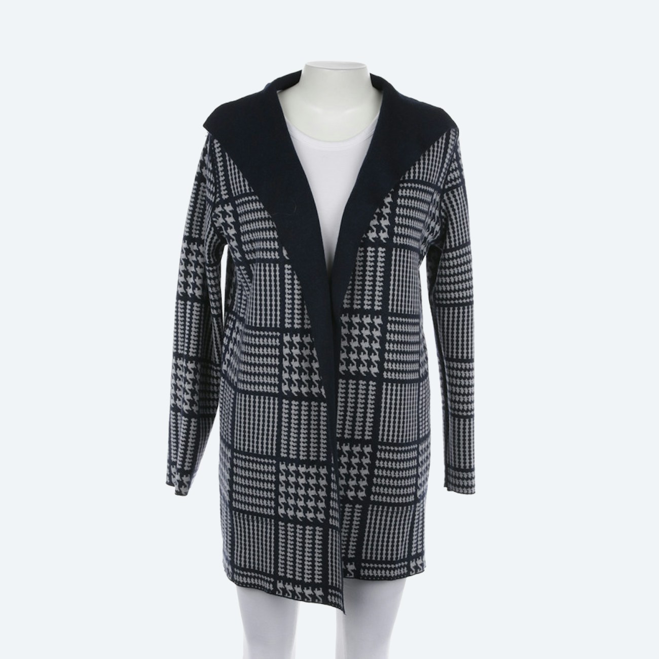 Image 1 of Revesible Cardigan 40 Navy in color Blue | Vite EnVogue