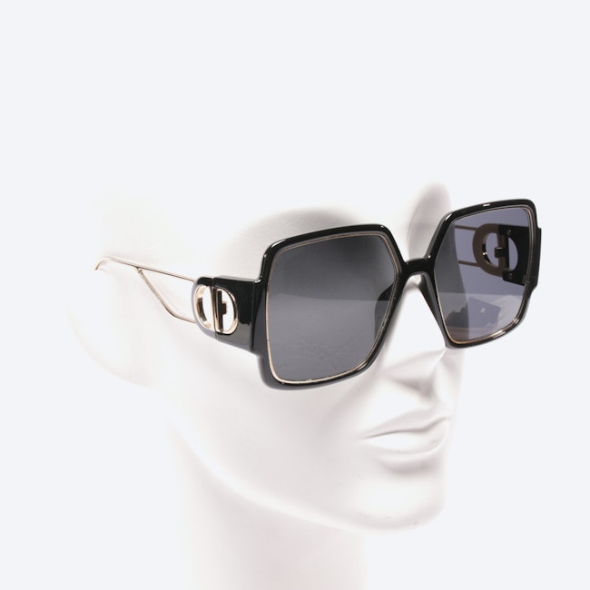 Image 2 of 2M22K Sunglasses Black in color Black | Vite EnVogue