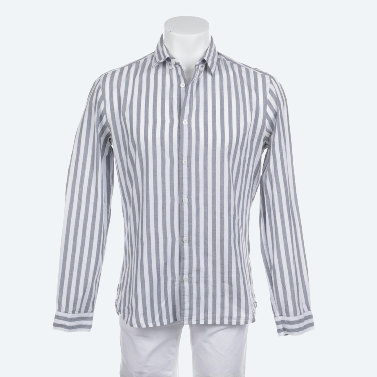 Image 1 of Shirt M White in color White | Vite EnVogue