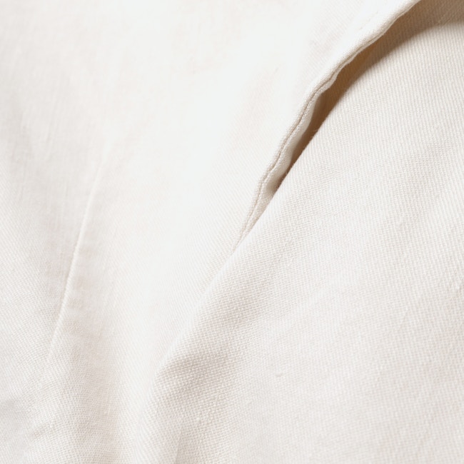 Image 4 of Blazer 46 Beige in color White | Vite EnVogue