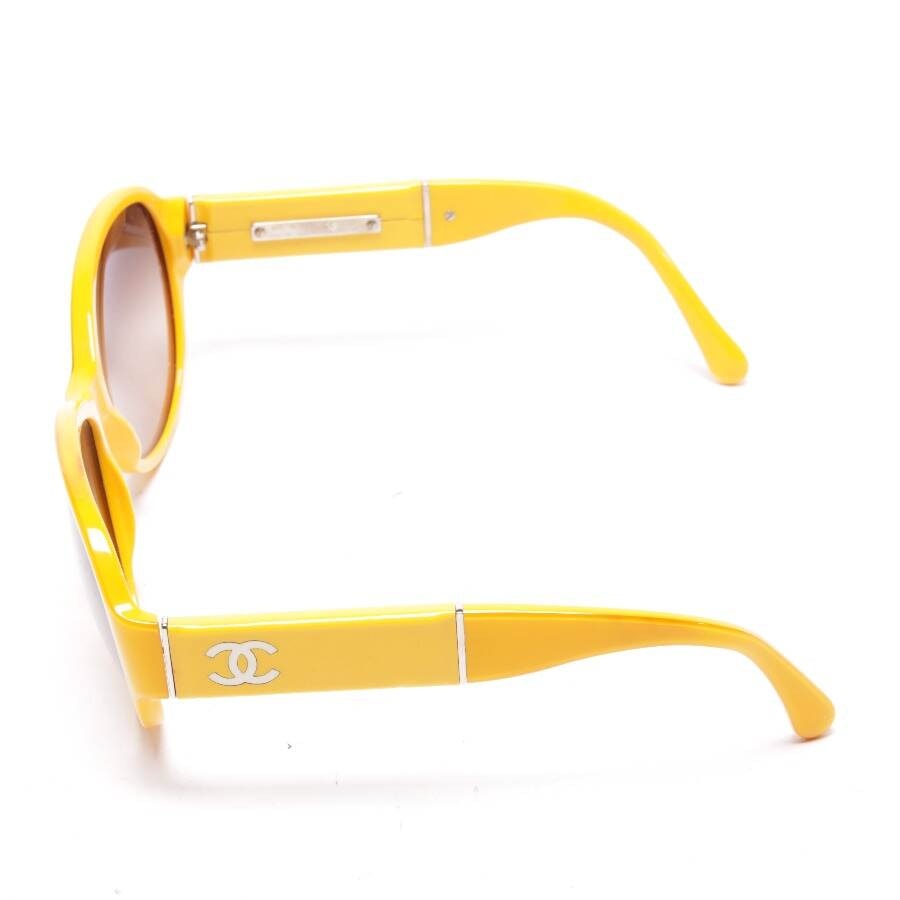 Image 3 of 1350/3B Sunglasses Yellow in color Yellow | Vite EnVogue