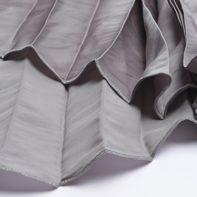 Image 3 of Skirt 36 Gray in color Gray | Vite EnVogue
