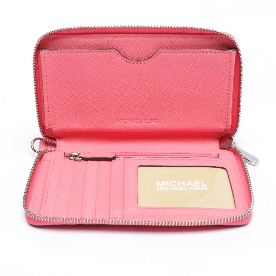 Image 2 of Wallet Hotpink in color Pink | Vite EnVogue