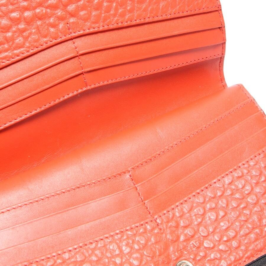 Image 2 of Wallet Orangered in color Orange | Vite EnVogue