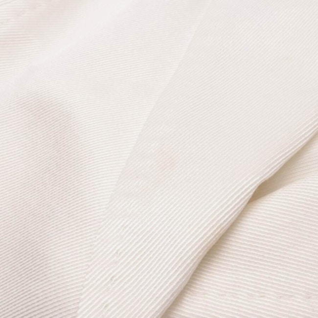 Image 5 of Blazer XL White in color White | Vite EnVogue
