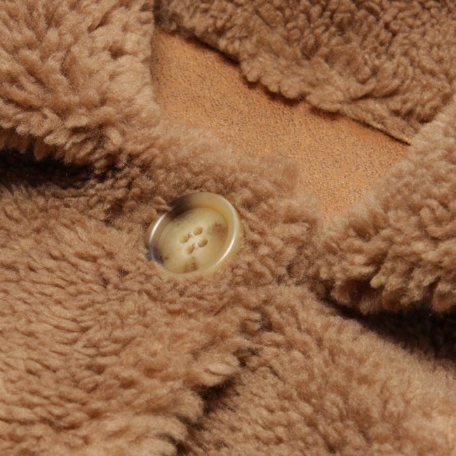 Image 3 of Winter Coat 40 Camel in color Brown | Vite EnVogue