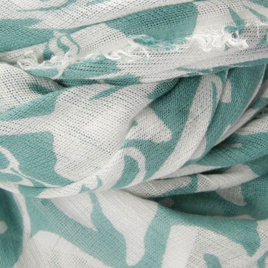 Image 2 of Scarf Green in color Green | Vite EnVogue
