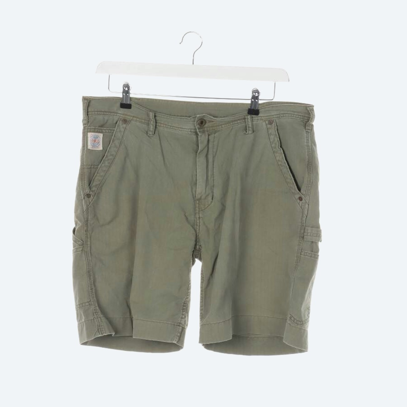 Image 1 of Shorts W36 Olive in color Green | Vite EnVogue