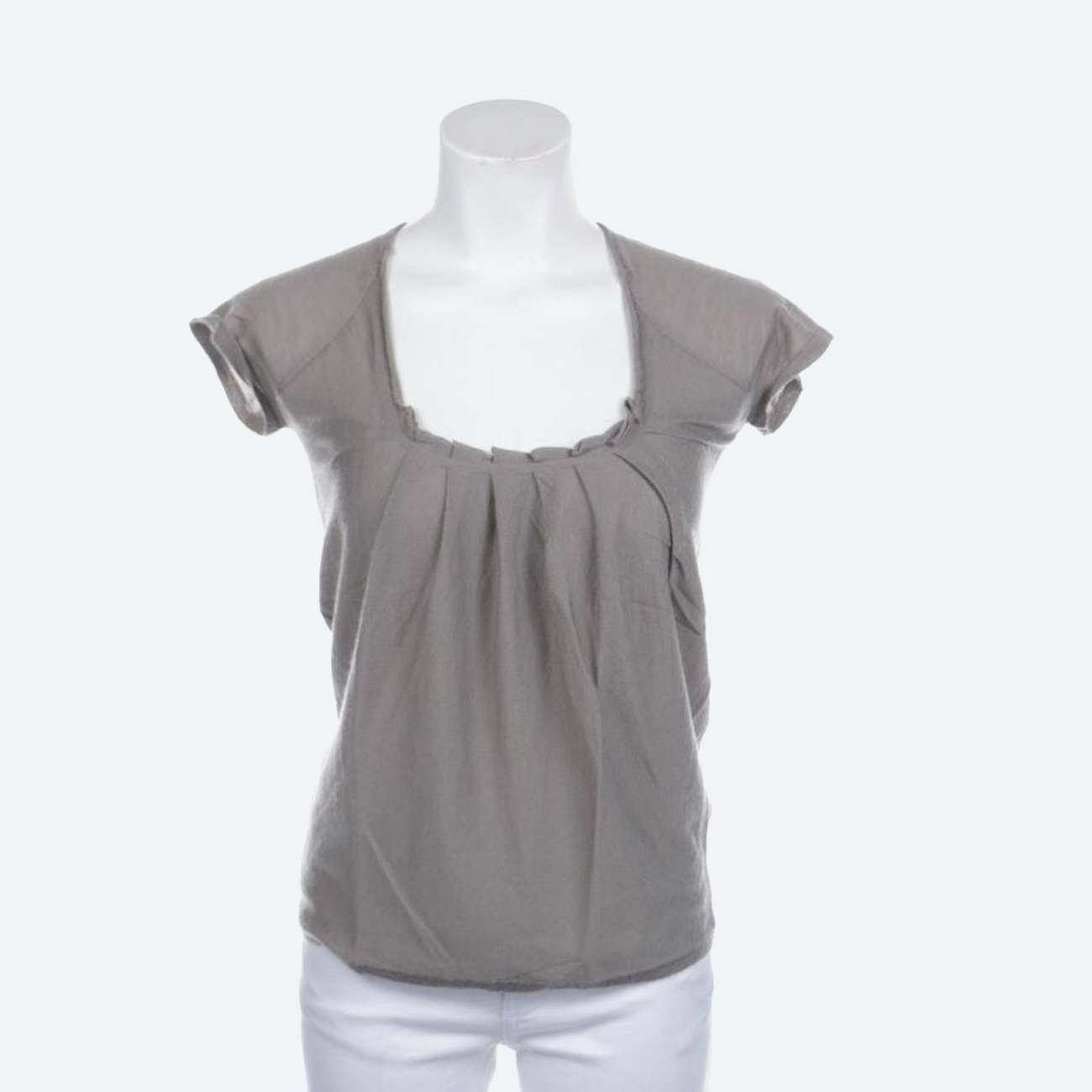 Image 1 of Cashmere Shirt XS Beige in color White | Vite EnVogue