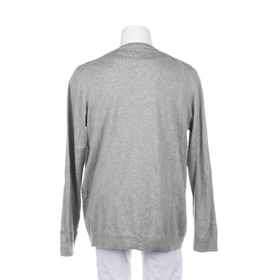 Image 2 of Cardigan 2XL Light Gray in color Gray | Vite EnVogue
